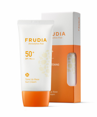 Солнцезащитная тональная крем-основа SPF50+/PA+++, 50 гр | Frudia Tone Up Base Sun Cream SPF50+ PA+++  фото 1
