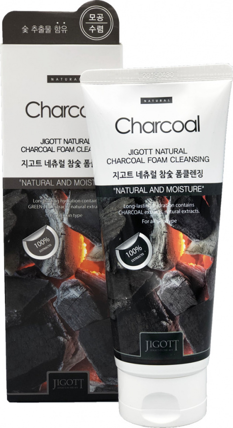 Пенка для умывания с углем, 180 мл | JIGOTT Natural CHARCOAL Foam Cleansing фото 1